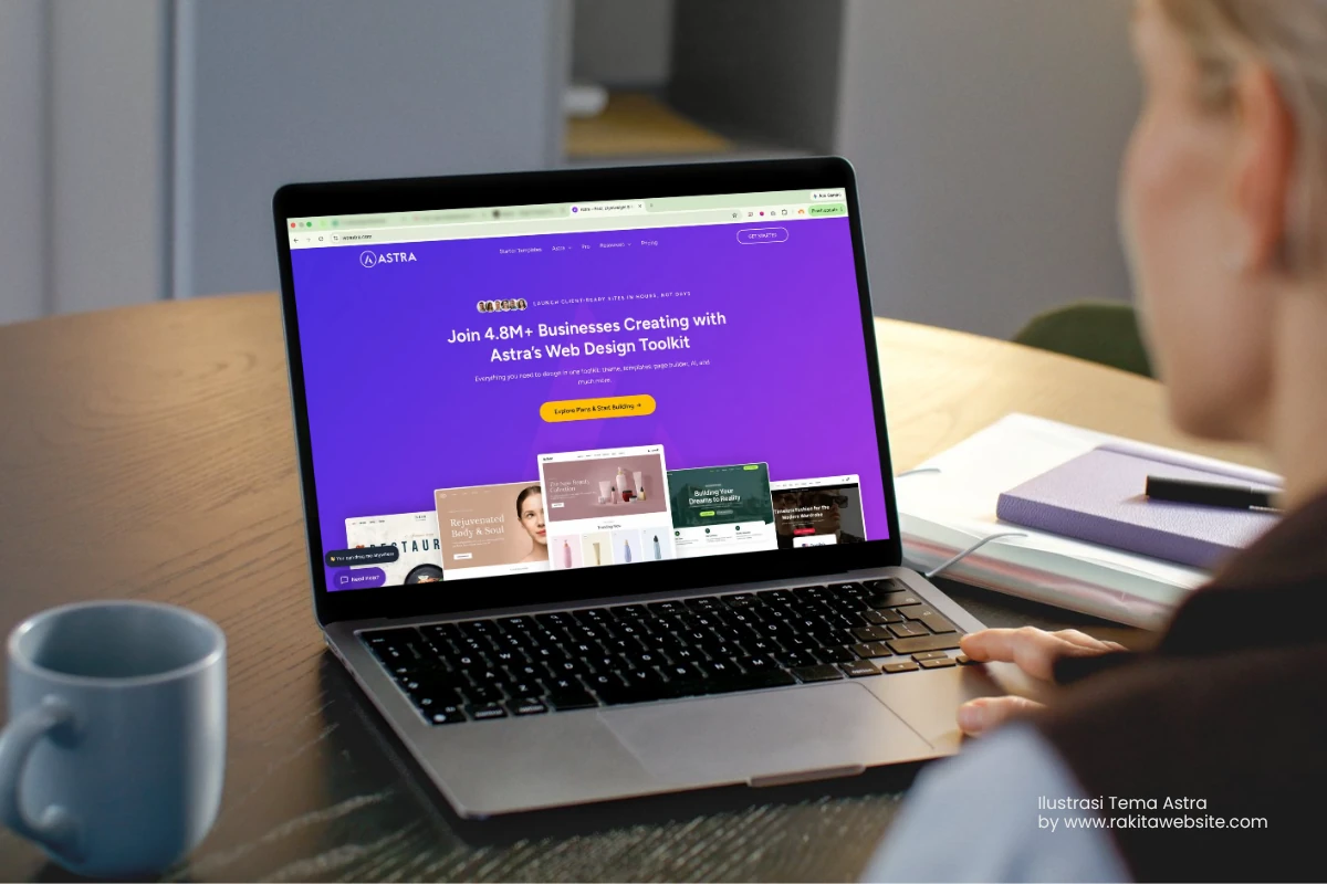 Ilustrasi memilih WordPress templates gratis dengan halaman Astra di layar laptop.